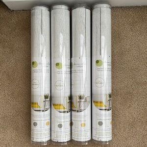 Shiplap Peel & Stick Wallpaper Rolls (4)